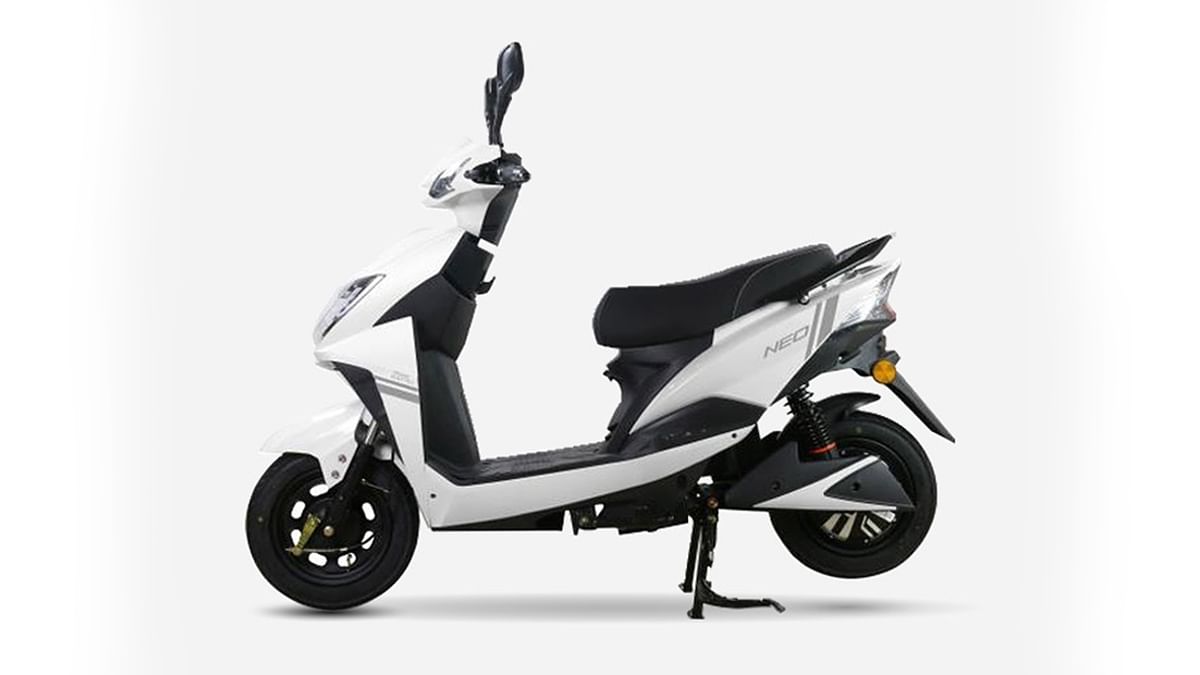 Techo Electra Neo EV 2021-2024 Left Side View