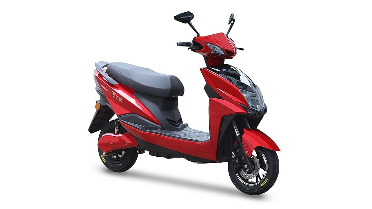 Techo Electra Raptor Right Front Three Quarter