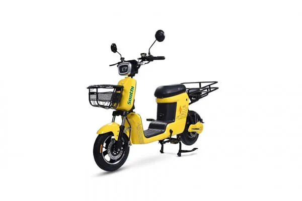 Techo Electra Saathi 2021-2025 Left Front Three Quarter