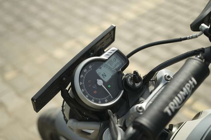 Triumph Scrambler 400X Tachometer