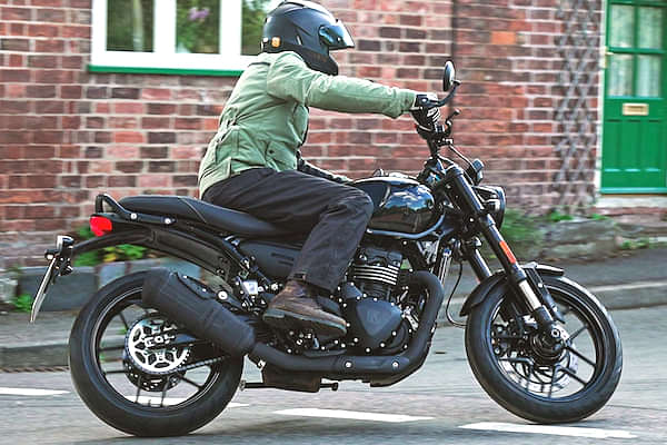 Triumph Bajaj Scrambler 350 Side Profile LR