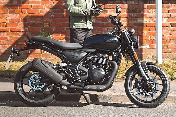 Triumph Bajaj Scrambler 350 Side Profile LR