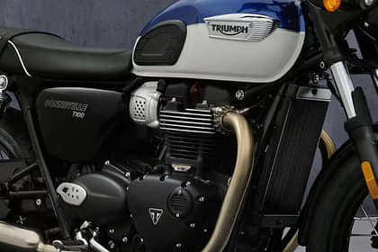 Triumph Bonneville T100 Stealth Edition Engine From Right