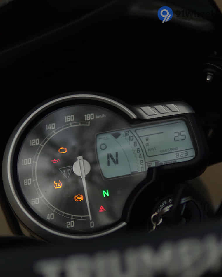 Handlebar & Console Area - 16