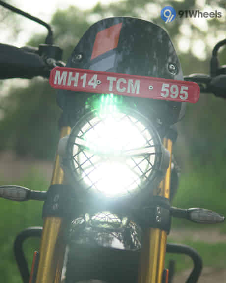 Scrambler 400 XC Head Light