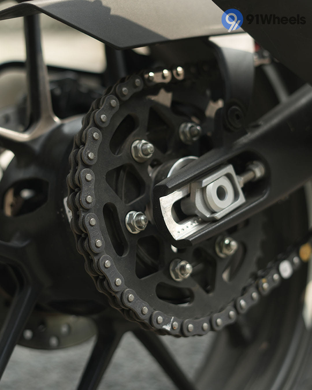 Wheels & Suspension - 6 Wheels & Suspension - 6