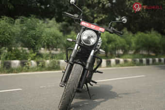 Triumph Speed T4 Front View Triumph Speed T4 Front View