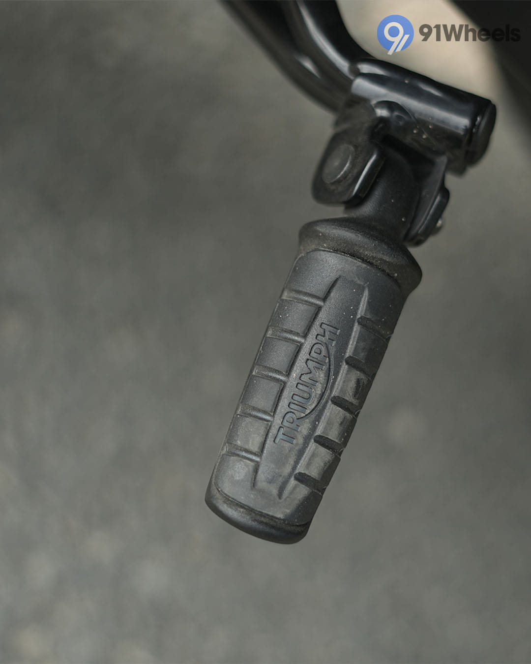 Seats & Comfort - 4 Seats & Comfort - 4