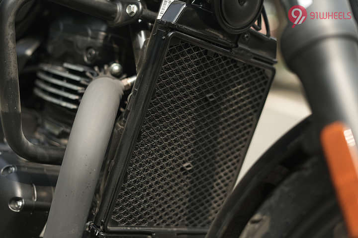 Triumph Speed T4 Radiator