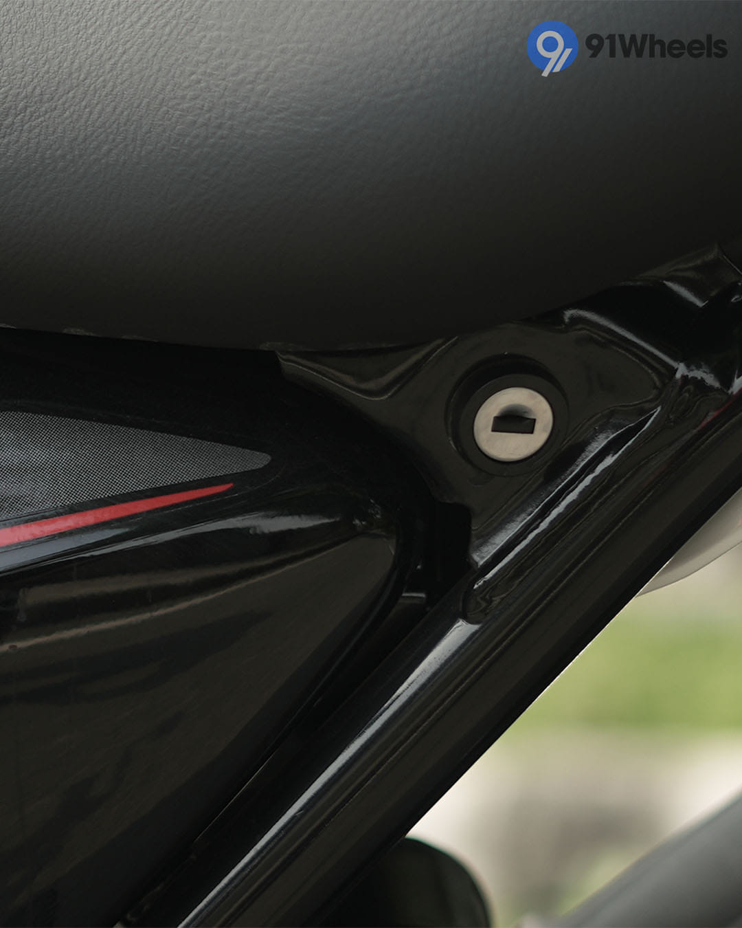 Seats & Comfort - 1 Seats & Comfort - 1