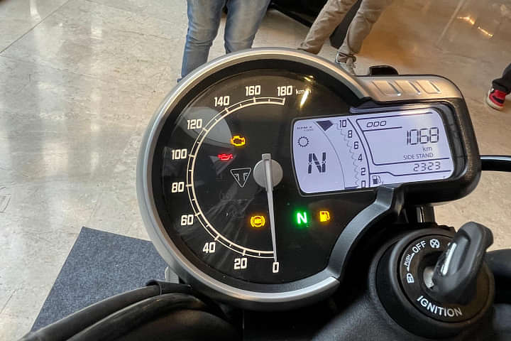 Triumph Speed T4 Speedometer