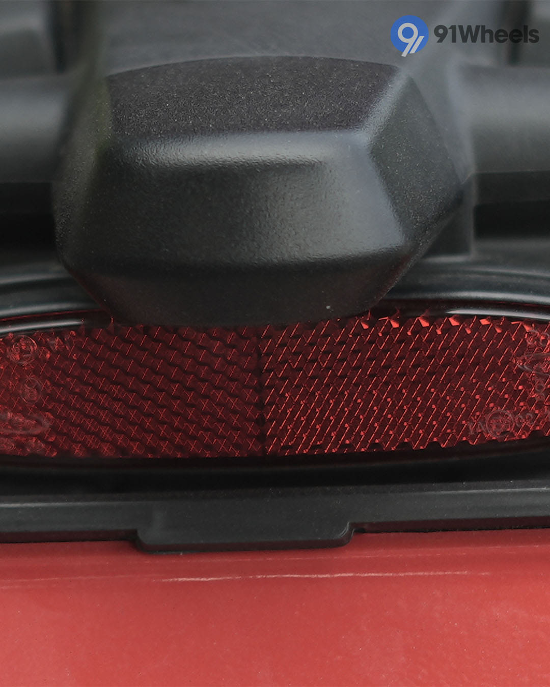 Lighting & Mirrors - 7 Lighting & Mirrors - 7