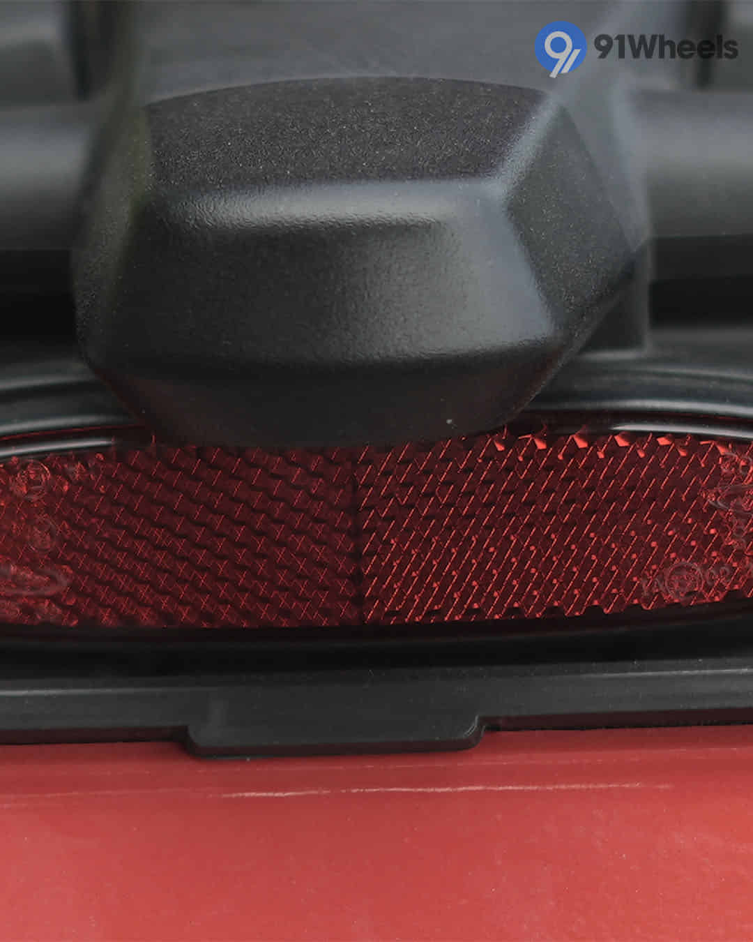 Rear Reflex Reflector