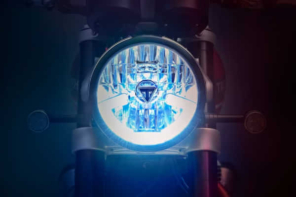 Triumph Speed Twin Head Light