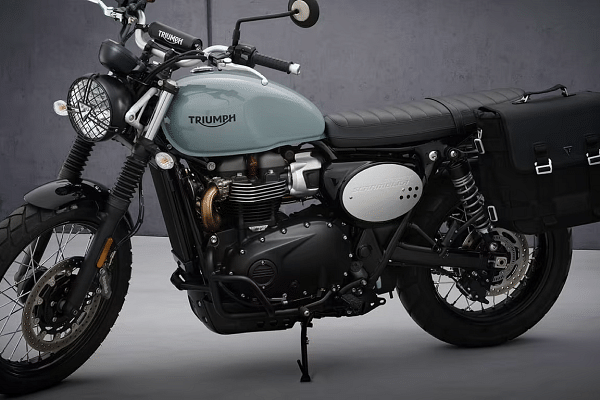 Triumph Scrambler 900 Left Side View