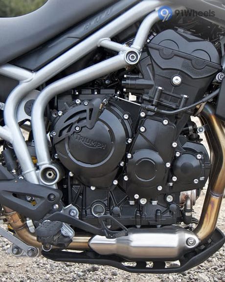 Tiger 800 XC 2020-2023 Engine From Right