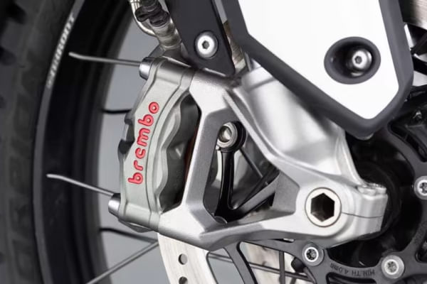 Triumph Tiger 900 Front Disc Brake