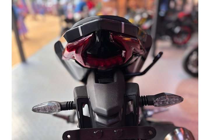 TVS Apache RR 310 Tail Light