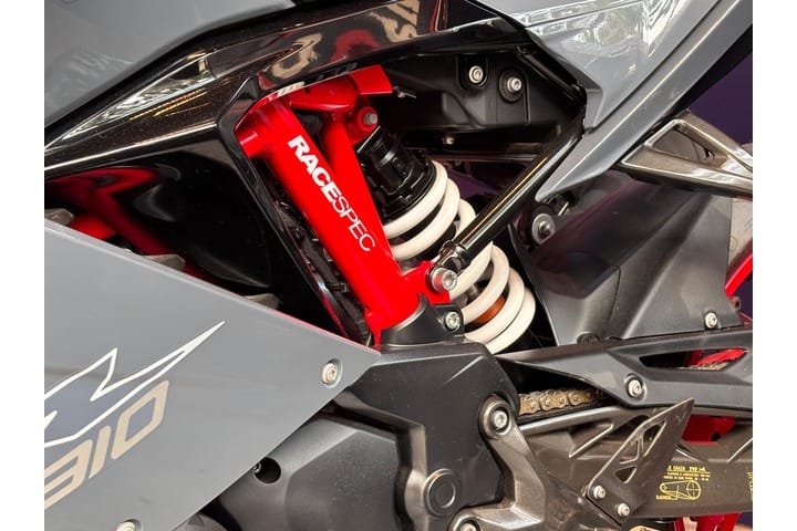 TVS Apache RR 310 Rear Suspension Spring Preload Setting TVS Apache RR 310 Rear Suspension Spring Preload Setting