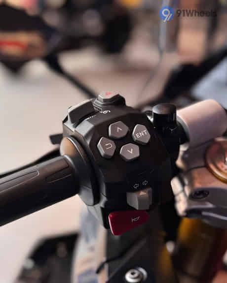 Apache RR 310 Left Side Multifunction Switchgear