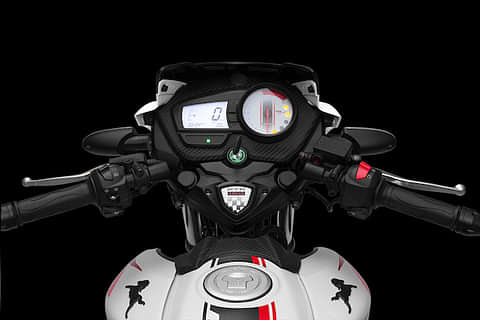 TVS Apache RTR 160 2V View for rider