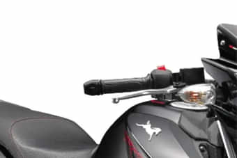 TVS Apache RTR 180 Right Side Handelbar Throttle Grip TVS Apache RTR 180 Right Side Handelbar Throttle Grip