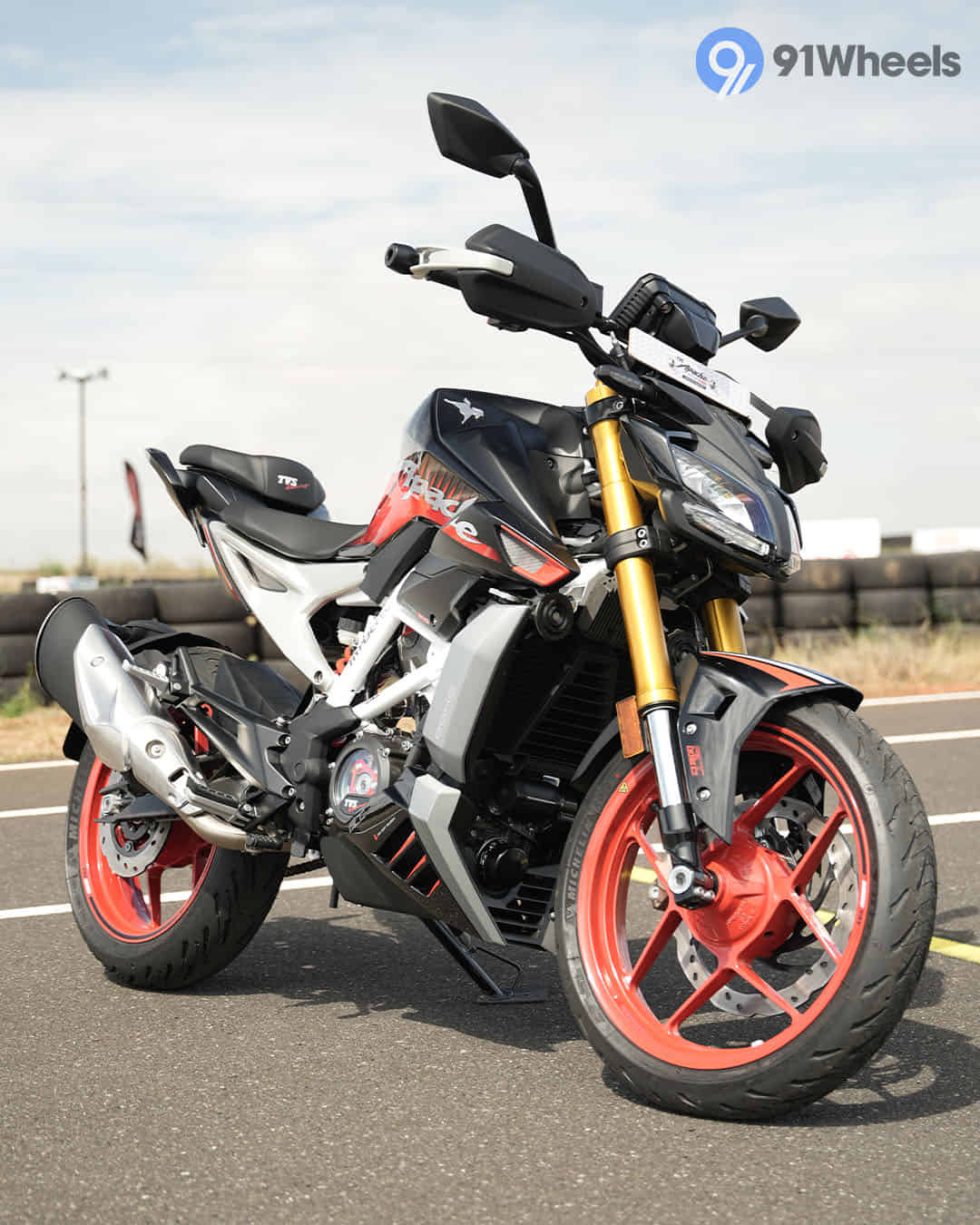 Right Front Three Quarter