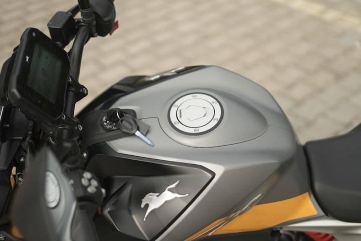 TVS Apache RTR 310 Fuel Tank