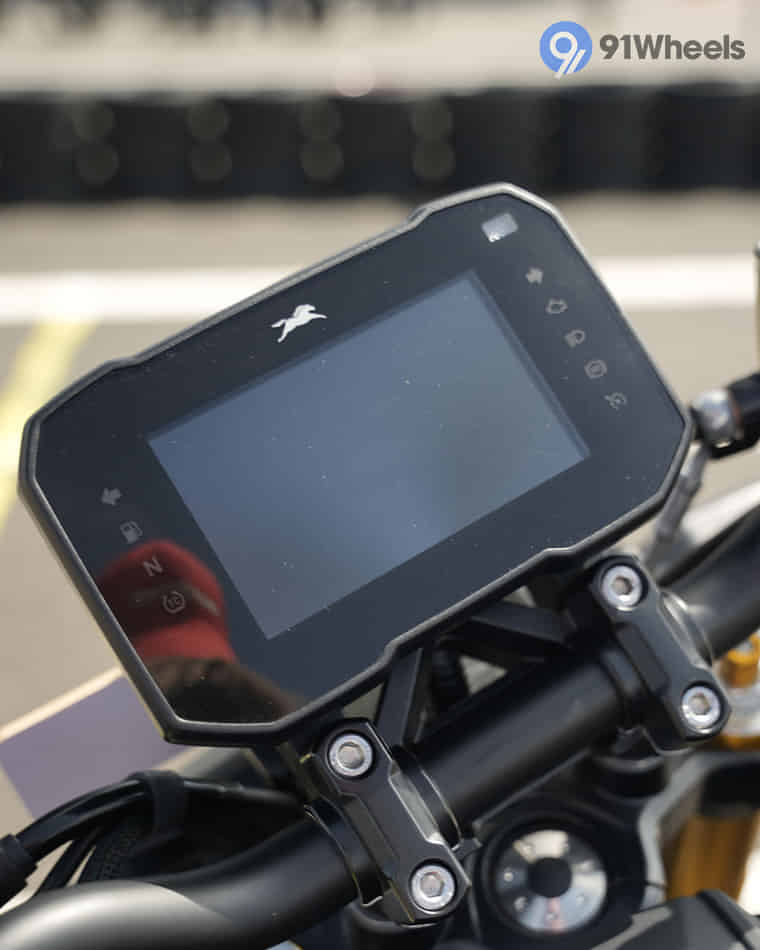 Handlebar & Console Area - 1