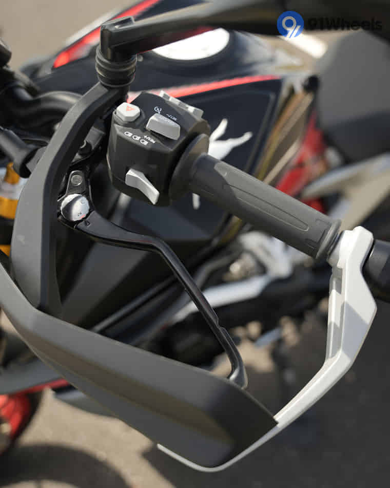 Handlebar & Console Area - 13