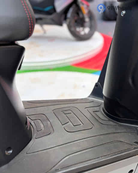 iQube Electric Floorboard
