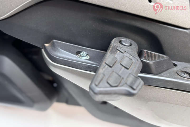 TVS iQube Electric Pillion Footrest