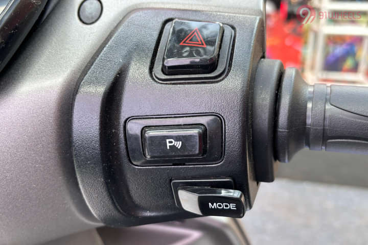 TVS iQube Electric Multifunction Switchgear Right