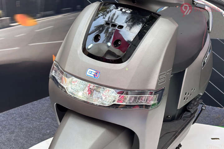 TVS iQube Electric Front Panel/Front Apron