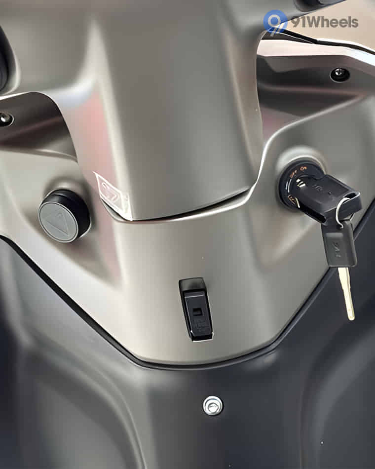 Front Body & Wheels - 3