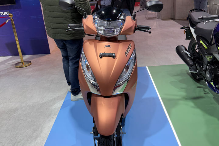 TVS Jupiter 125 CNG Front View