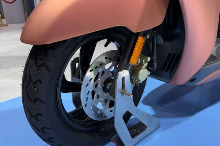 TVS Jupiter 125 CNG Front Disc Brake