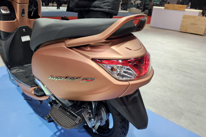 TVS Jupiter 125 CNG Grab Rail