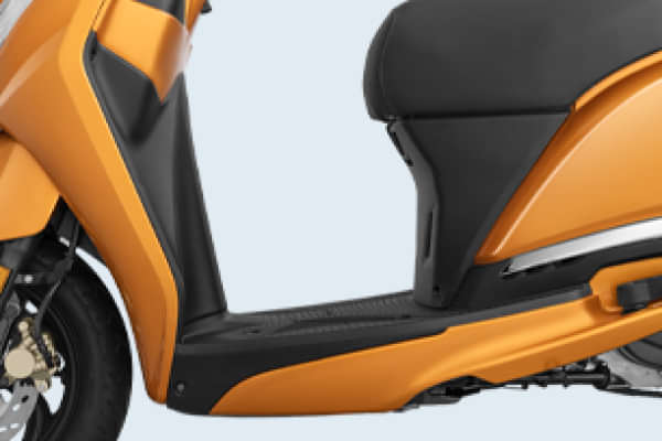 TVS Jupiter 125 Rider Footpeg