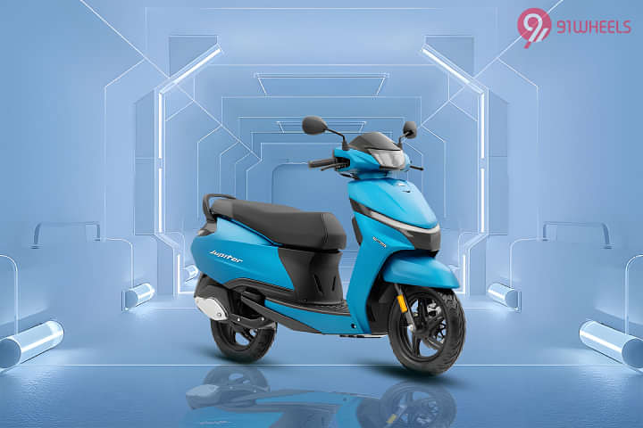 TVS Jupiter Right Front Three Quarter