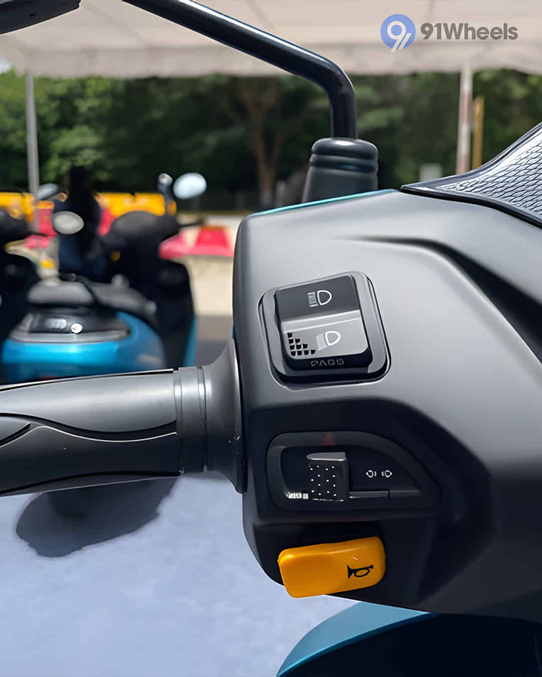 Left Side Multifunction Switchgear