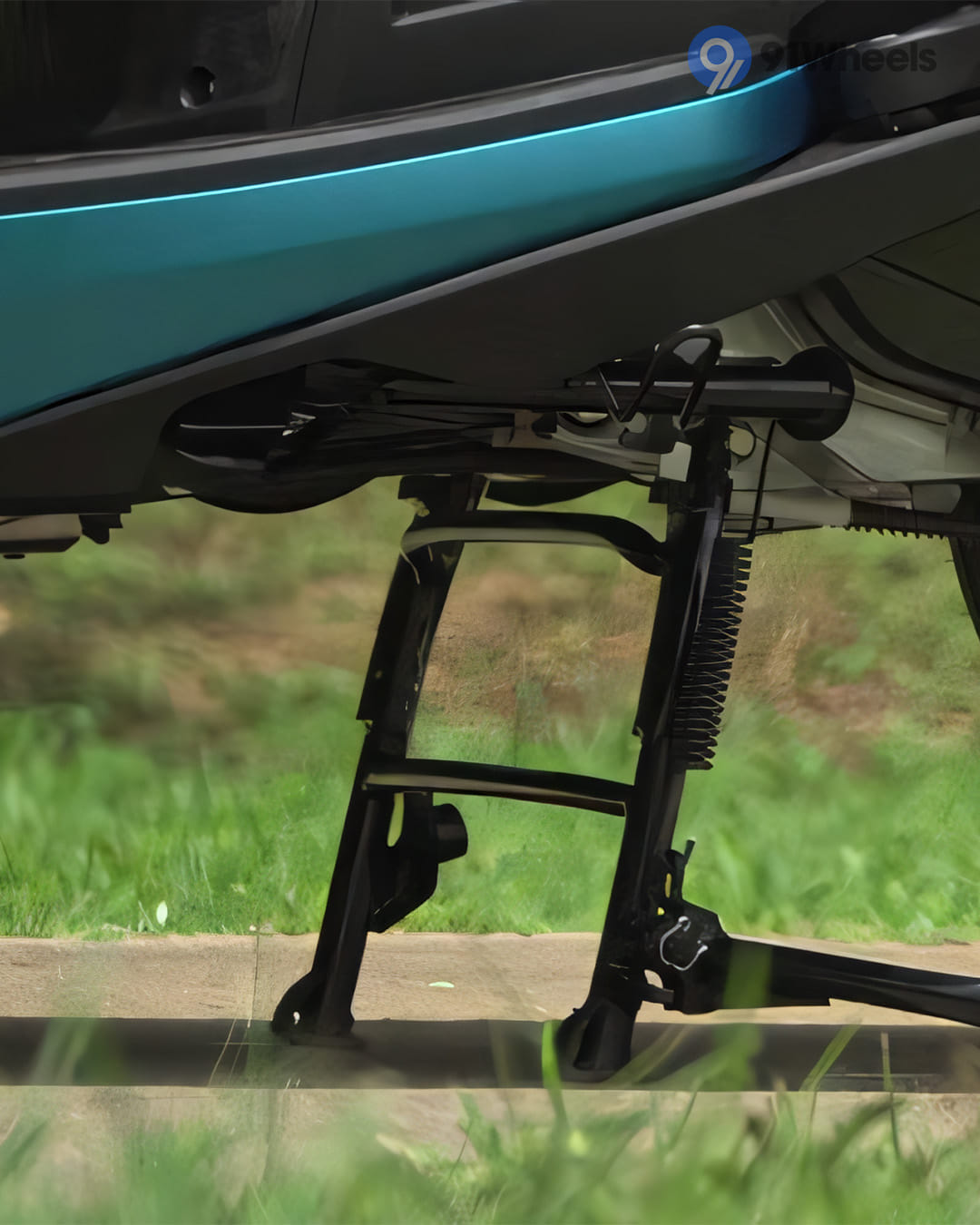 Stands & Utility - 1