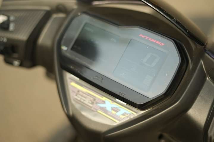 TVS NTORQ 125 TFT / Instrument Cluster
