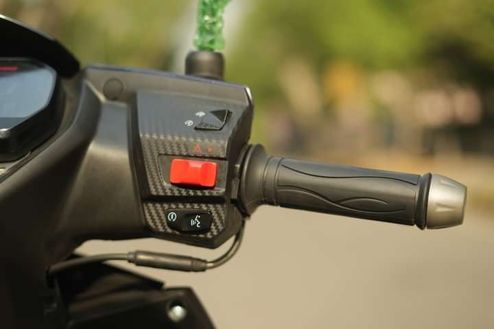 TVS NTORQ 125 Multifunction Switchgear Right