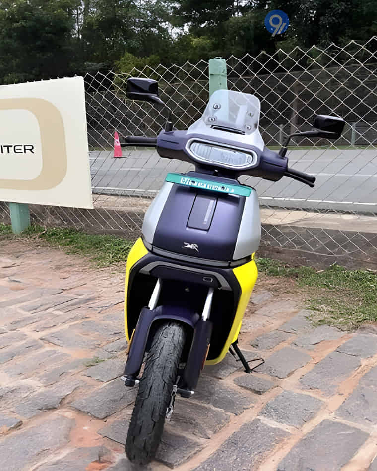 360° View Shots - 10 360° View Shots - 10