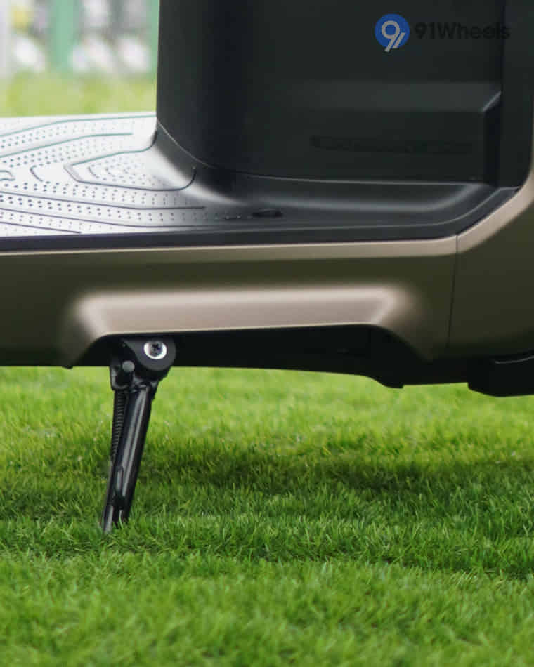 Stands & Utility - 2 Stands & Utility - 2