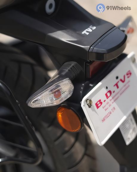Raider 125 Rear Reflex Reflector