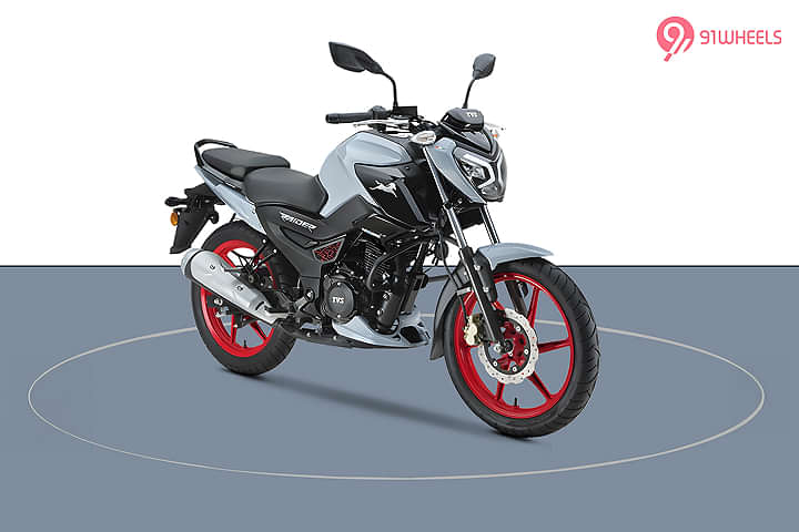 TVS Raider 125 Right Front Three Quarter