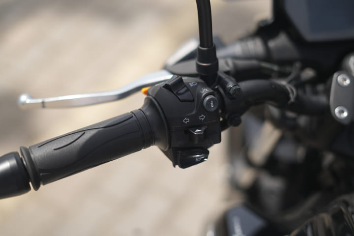 TVS Raider 125 Left Side Handelbar Grip