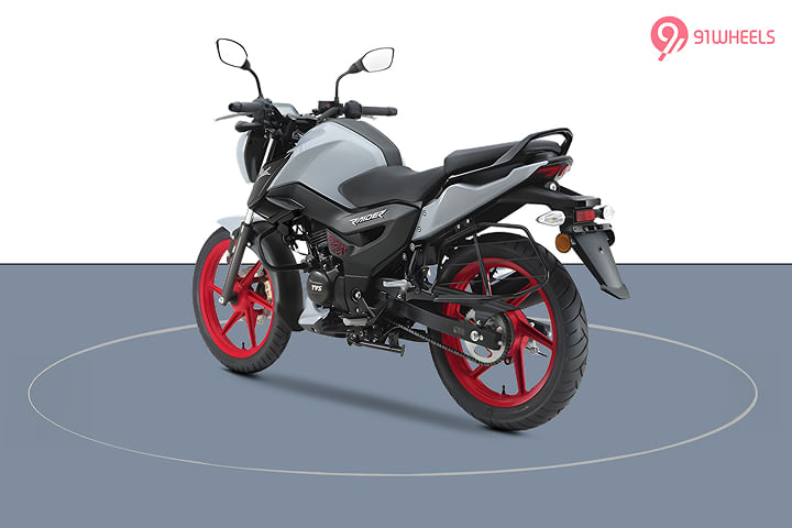 TVS Raider 125 Left Rear Three Quarter